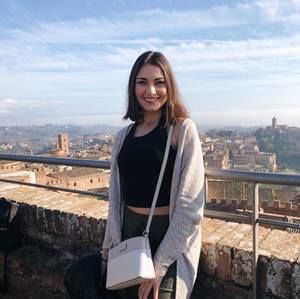 Meet your Posher, Annalise